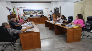 PARABÉNS A TODOS OS TRABALHADORES PELO SEU DIA. PARABÉNS A TODOS OS TRABALHADORES PELO SEU DIA.